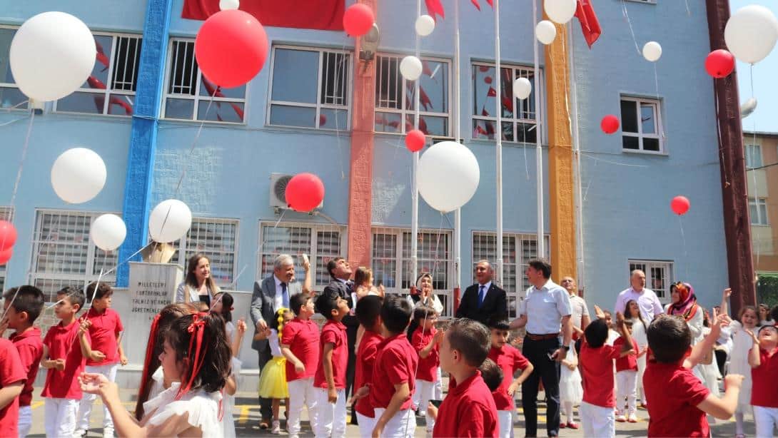2024-2025 Eğitim Öğretim Yılı Kapanış Programı Turgut Reis İlkokulu'nda Coşkuyla Gerçekleştirildi